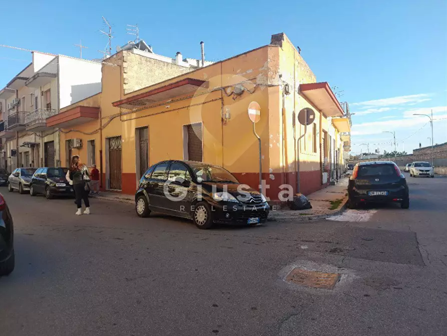 Immagine 1 di Casa indipendente in vendita  in Via Mascagni 119 a Francavilla Fontana