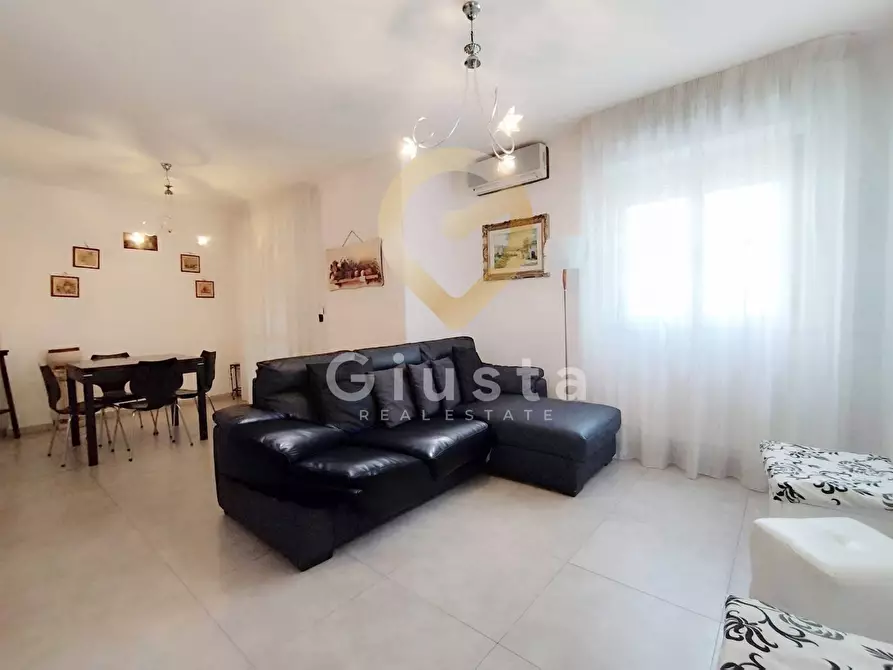 Immagine 1 di Appartamento in vendita  in Via Gerolamo Aleandro 45 a Brindisi