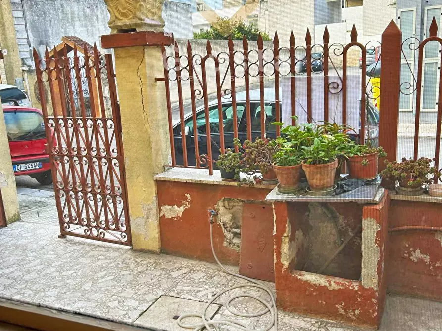 Immagine 1 di Casa indipendente in vendita  in Via Scarafile Francesco 15 a Brindisi