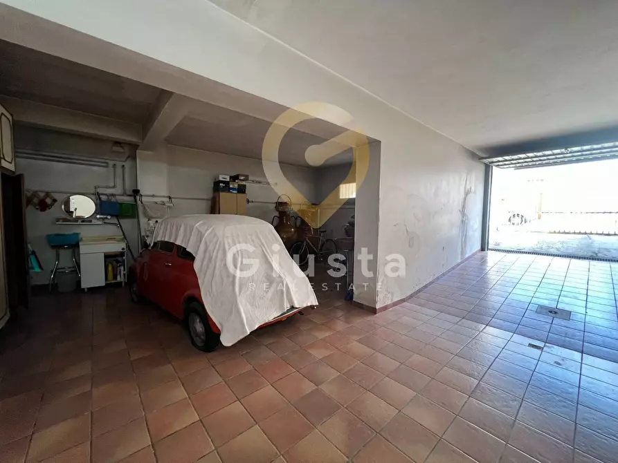 Immagine 9 di Appartamento in vendita  in Via Specchiarica 12 a Manduria