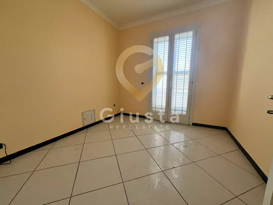 Immagine 25 di Appartamento in vendita  in Via Specchiarica 12 a Manduria