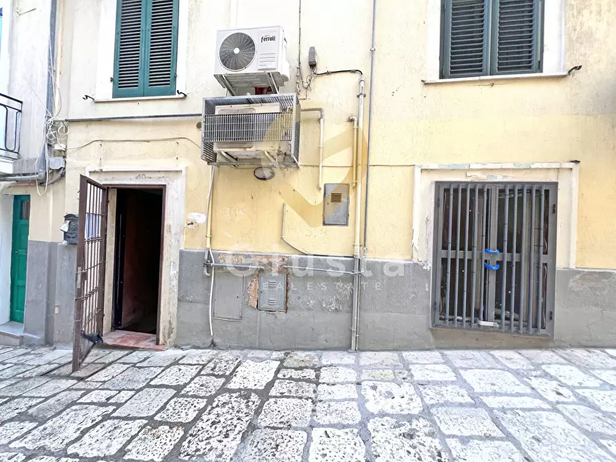 Immagine 3 di Casa indipendente in vendita  in Via Santa Chiara 10 a Brindisi