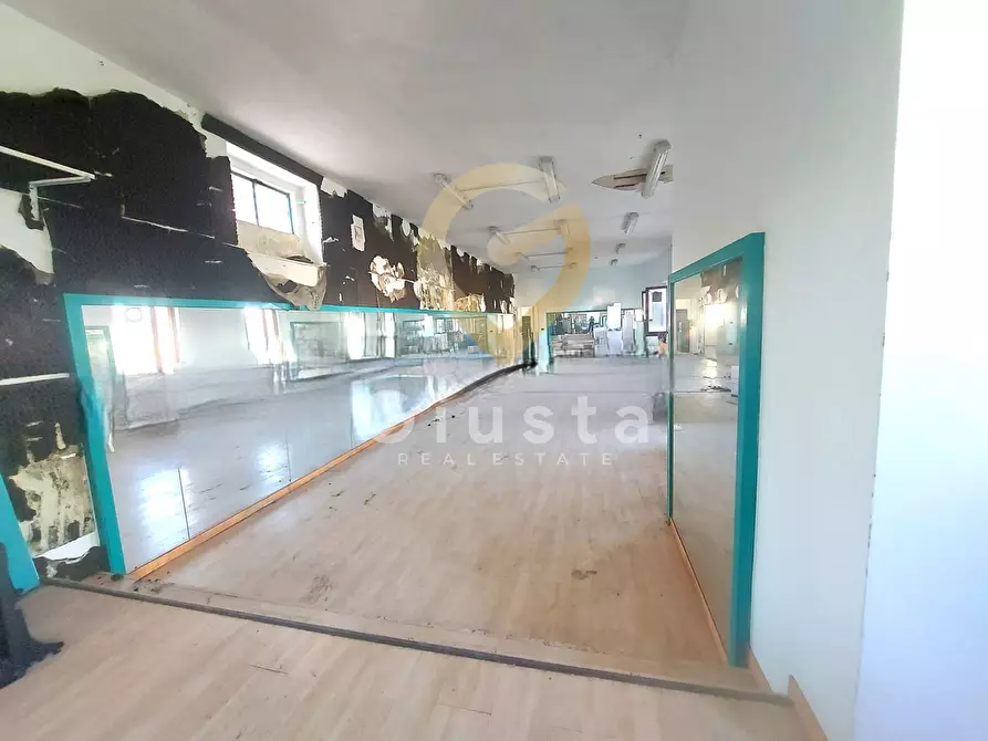 Immagine 8 di Appartamento in vendita  in Via Francesco Baracca 10 a Brindisi