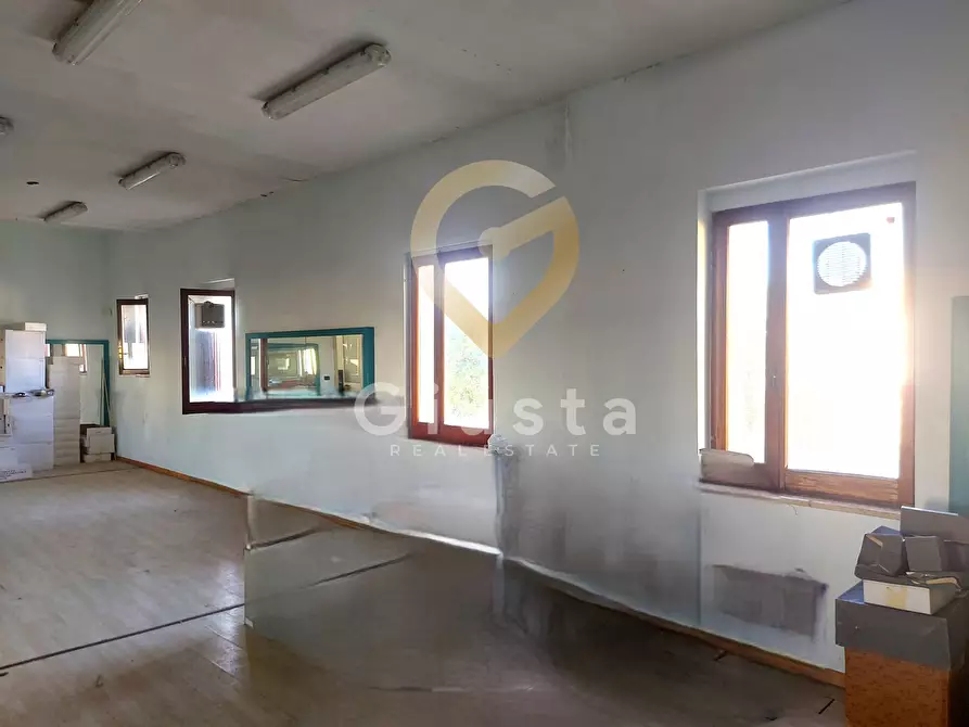 Immagine 10 di Appartamento in vendita  in Via Francesco Baracca 10 a Brindisi