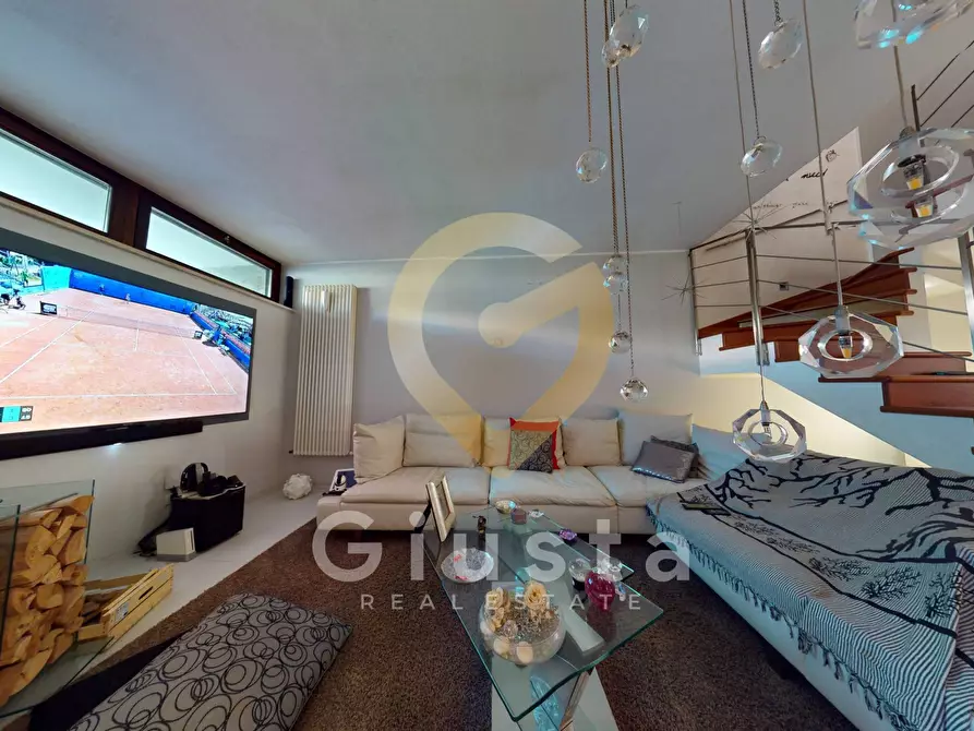 Immagine 10 di Villa in vendita  in Via Madrid 20 a Brindisi