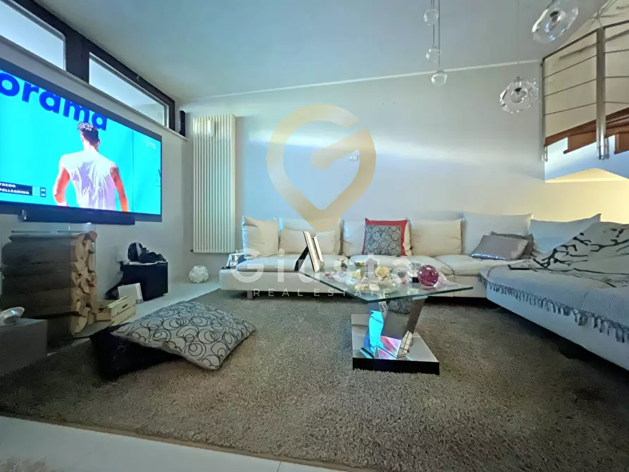 Immagine 17 di Villa in vendita  in Via Madrid 20 a Brindisi