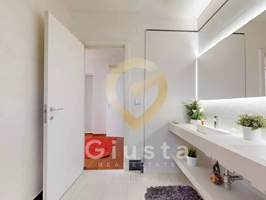 Immagine 32 di Villa in vendita  in Via Madrid 20 a Brindisi