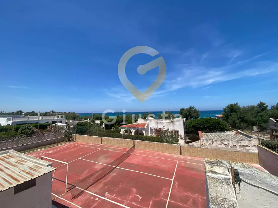 Immagine 31 di Villa in vendita  in via ALCYONE 3 a Brindisi