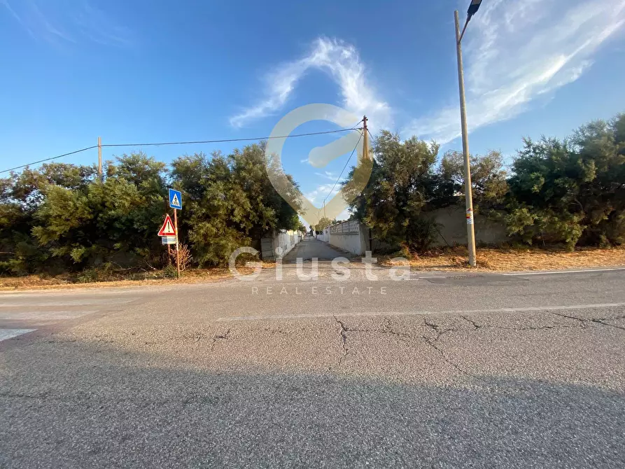 Immagine 33 di Villa in vendita  in via ALCYONE 3 a Brindisi