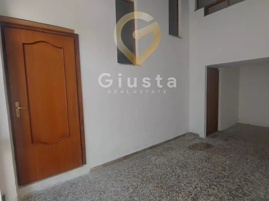 Immagine 4 di Appartamento in vendita  in via puccini 18 a Brindisi