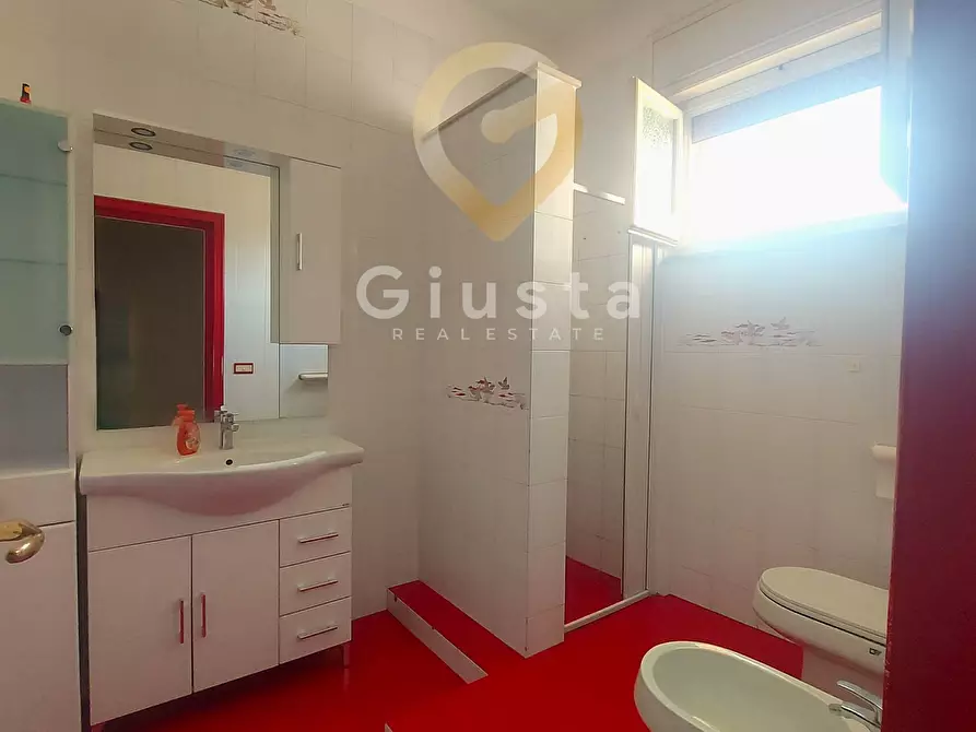 Immagine 10 di Appartamento in vendita  in via puccini 18 a Brindisi