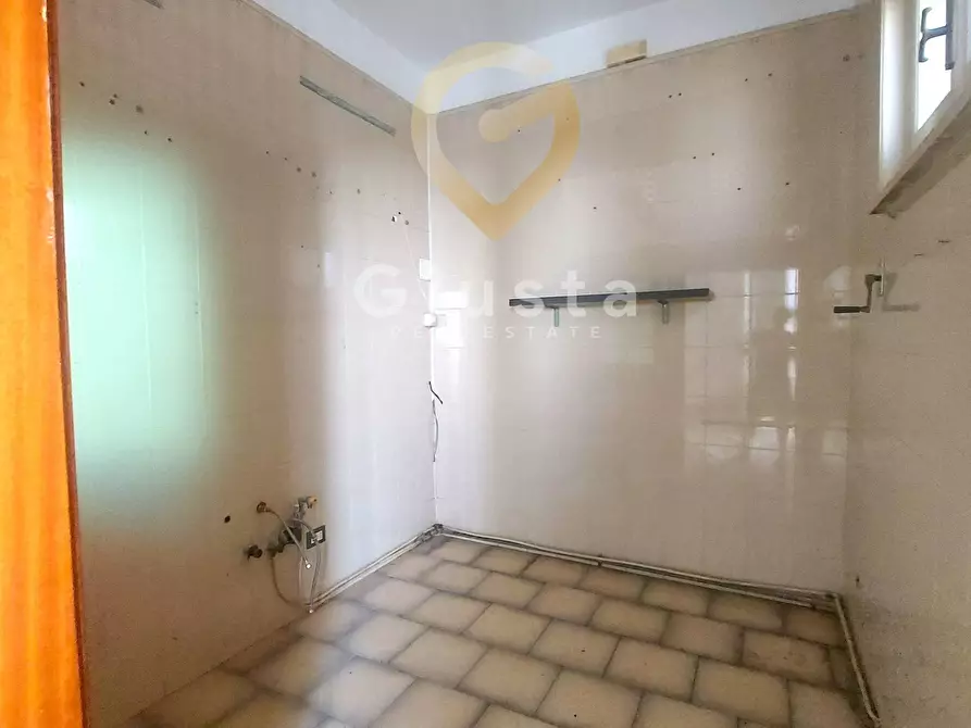 Immagine 19 di Appartamento in vendita  in via puccini 18 a Brindisi