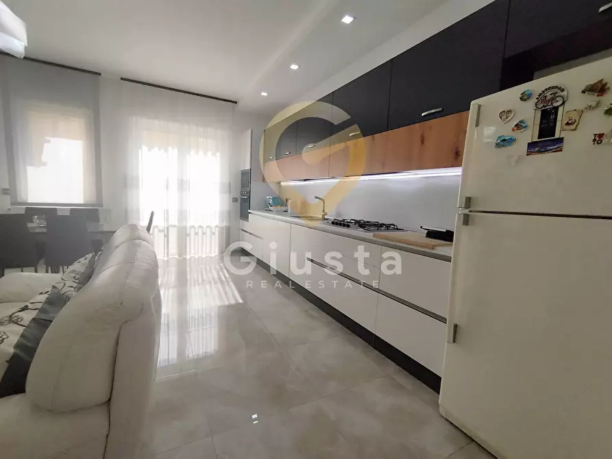 Immagine 5 di Appartamento in vendita  in Via Guglielmo Da Brindisi 16 a Brindisi