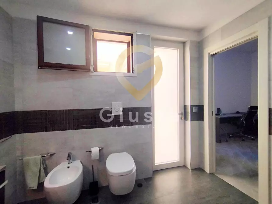 Immagine 24 di Appartamento in vendita  in Via Guglielmo Da Brindisi 16 a Brindisi