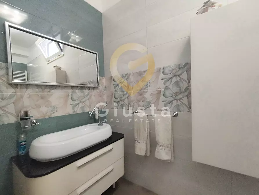 Immagine 38 di Appartamento in vendita  in Via Guglielmo Da Brindisi 16 a Brindisi