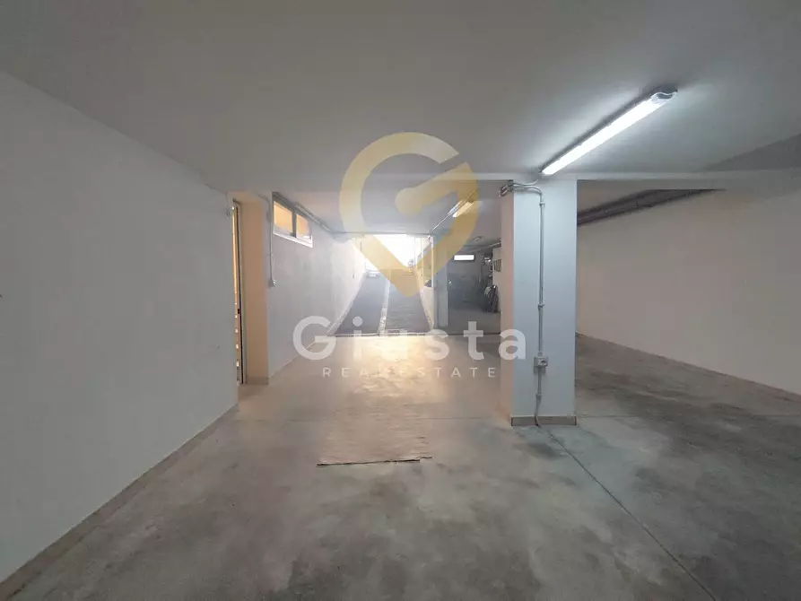 Immagine 56 di Appartamento in vendita  in Via Guglielmo Da Brindisi 16 a Brindisi