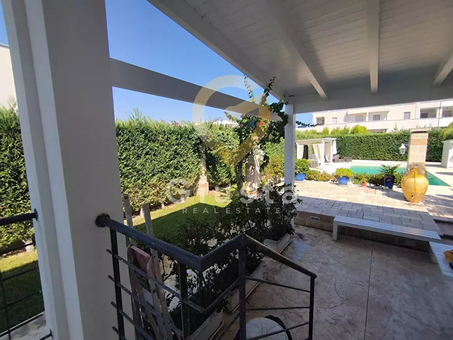 Immagine 12 di Casa semindipendente in vendita  in Via Praga 8 a Brindisi