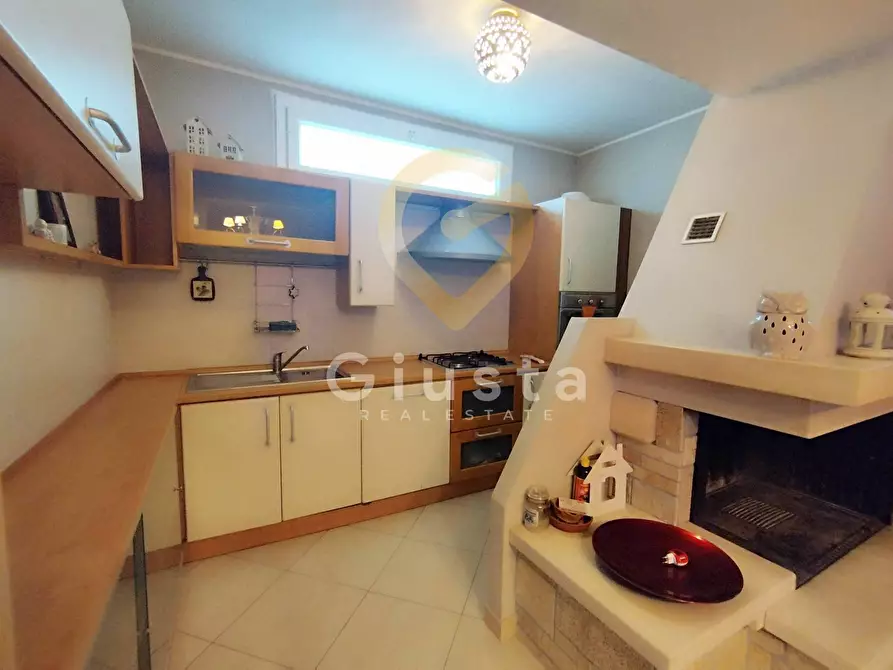 Immagine 67 di Casa semindipendente in vendita  in Via Praga 8 a Brindisi