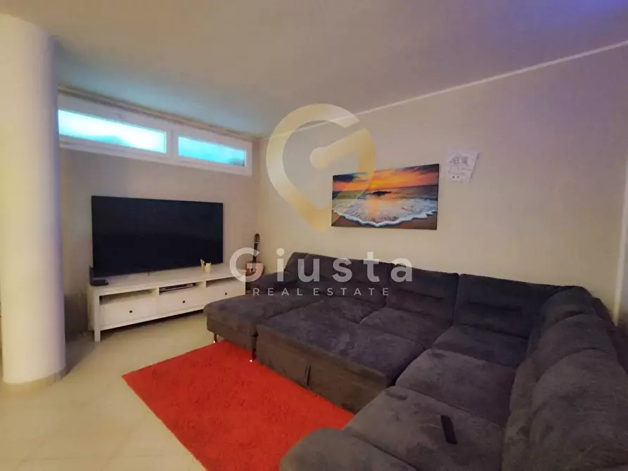 Immagine 70 di Casa semindipendente in vendita  in Via Praga 8 a Brindisi