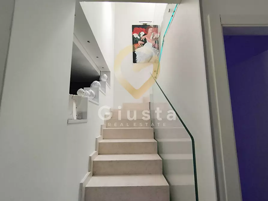 Immagine 43 di Casa semindipendente in vendita  in Via Praga 8 a Brindisi