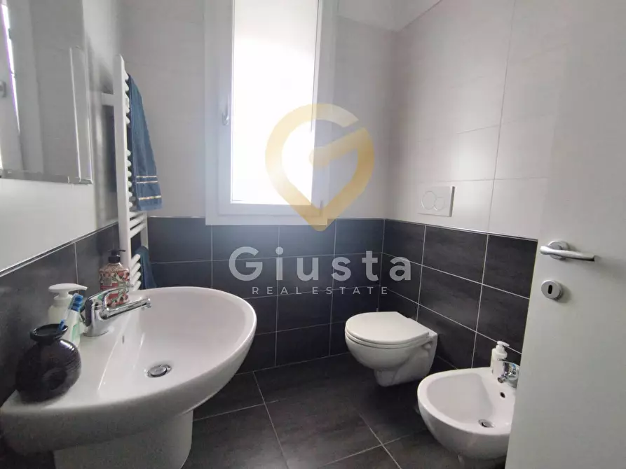 Immagine 42 di Casa semindipendente in vendita  in Via Praga 8 a Brindisi