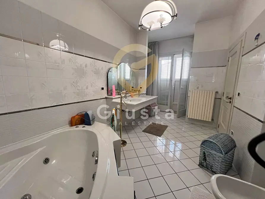 Immagine 20 di Appartamento in vendita  in Via Specchiarica 12 a Manduria