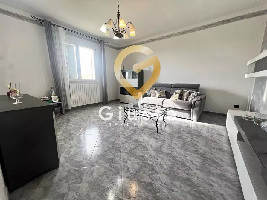 Immagine 8 di Villa in vendita  in Via Delle Sartine 8 a Brindisi