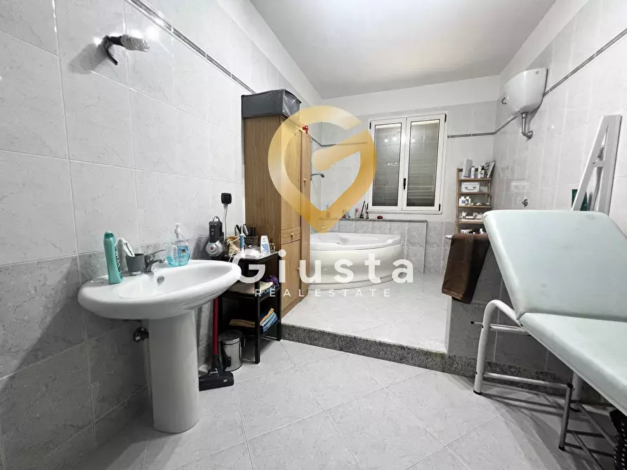 Immagine 12 di Villa in vendita  in Via Delle Sartine 8 a Brindisi