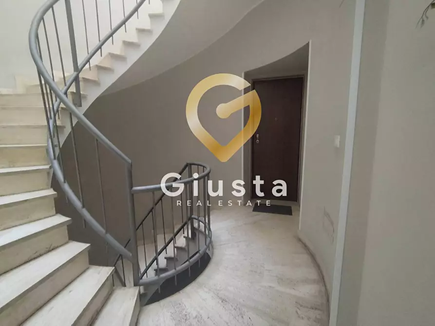 Immagine 30 di Appartamento in vendita  in Largo Amedeo Avogadro 3 a Brindisi