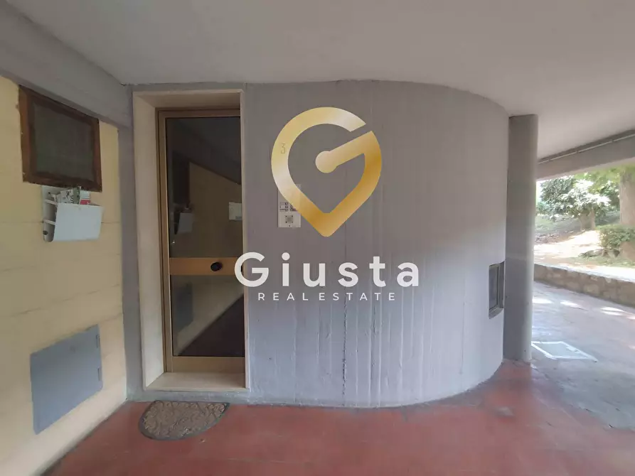 Immagine 33 di Appartamento in vendita  in Largo Amedeo Avogadro 3 a Brindisi