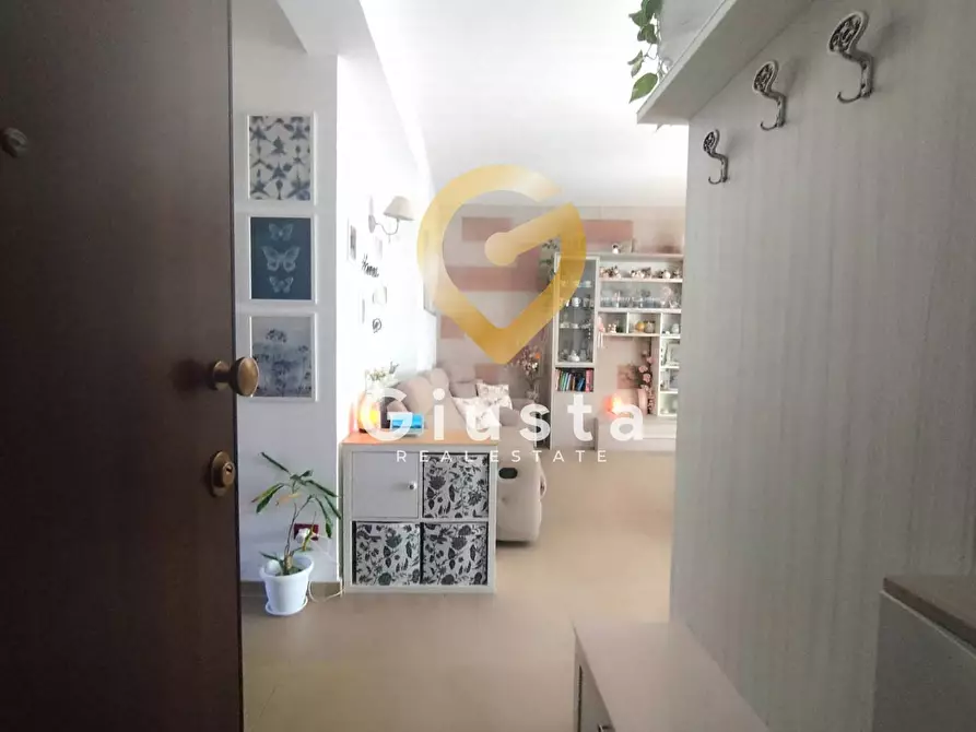 Immagine 2 di Appartamento in vendita  in Largo Amedeo Avogadro 3 a Brindisi
