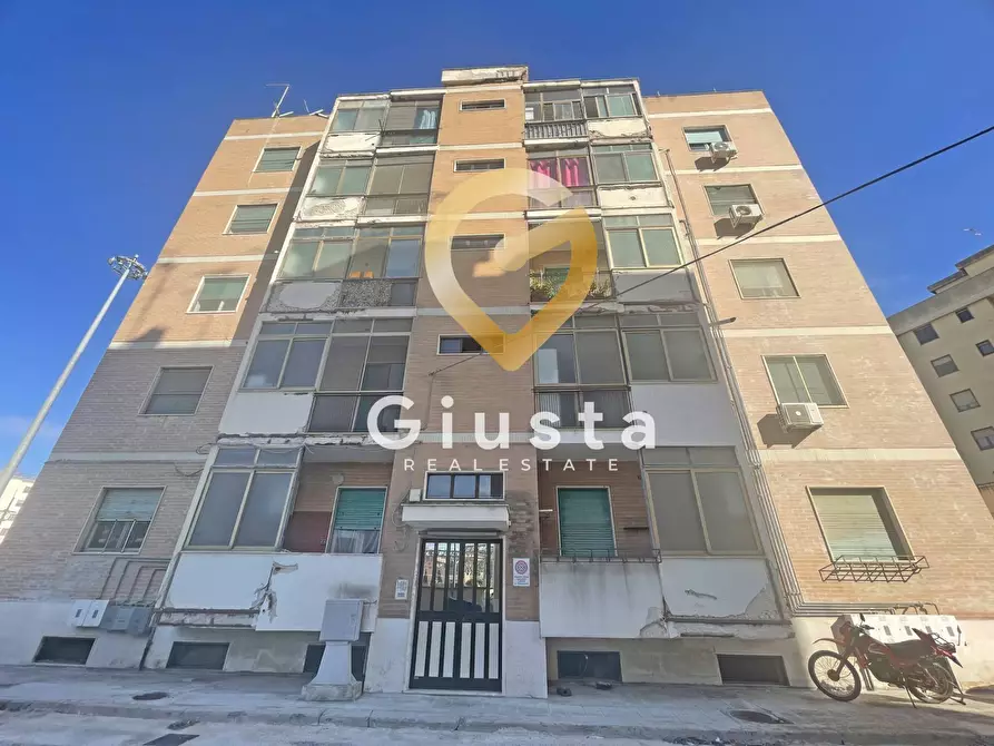 Immagine 5 di Appartamento in vendita  in Piazza Crispi 43 a Brindisi