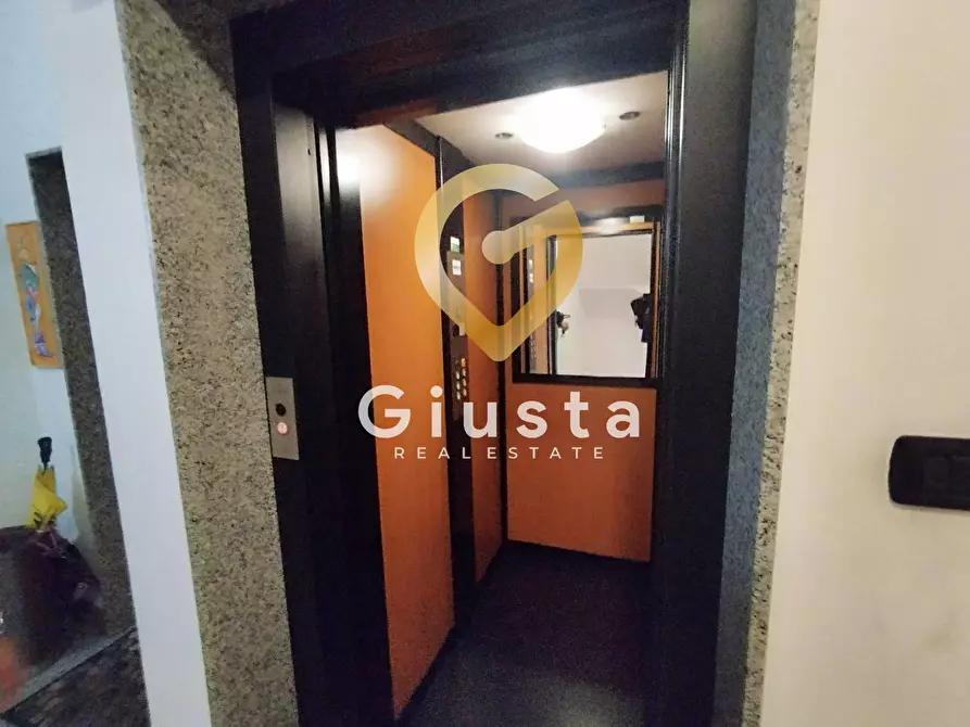 Immagine 35 di Appartamento in vendita  in Via San Donaci 59 a Mesagne