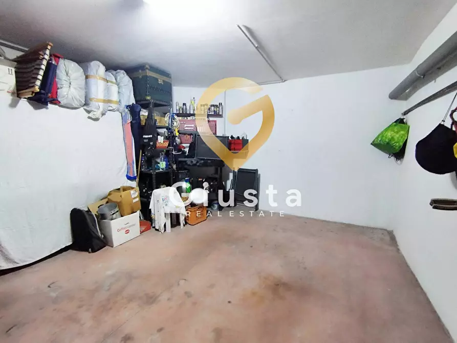 Immagine 40 di Appartamento in vendita  in Via San Donaci 59 a Mesagne