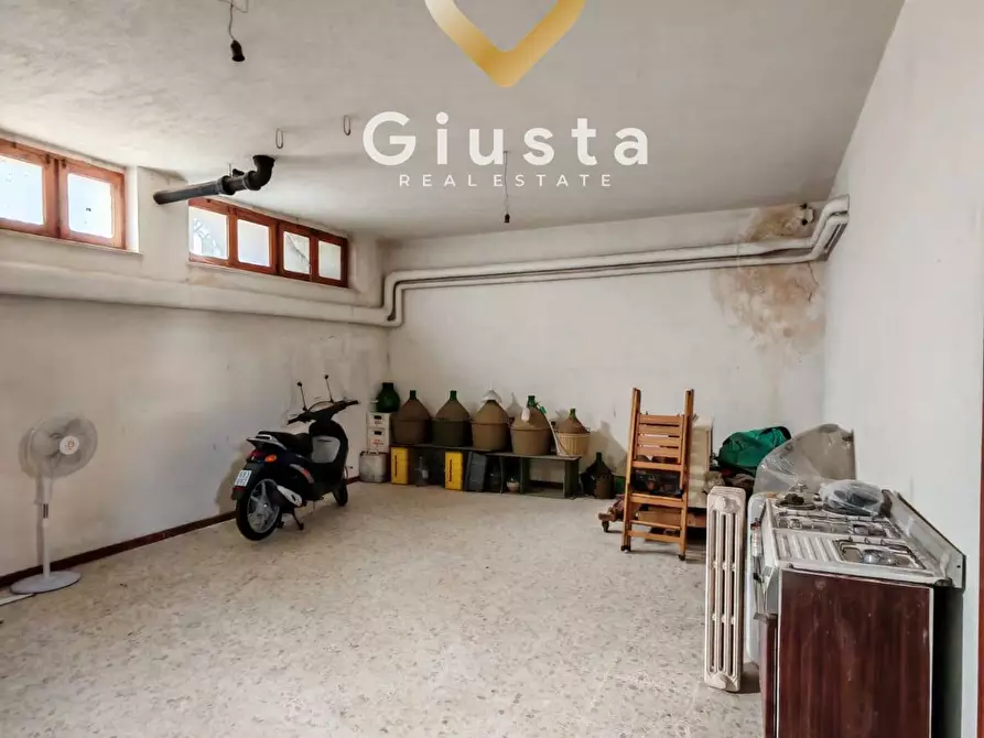 Immagine 9 di Seminterrato in vendita  in Via Materdomini 27 a Brindisi