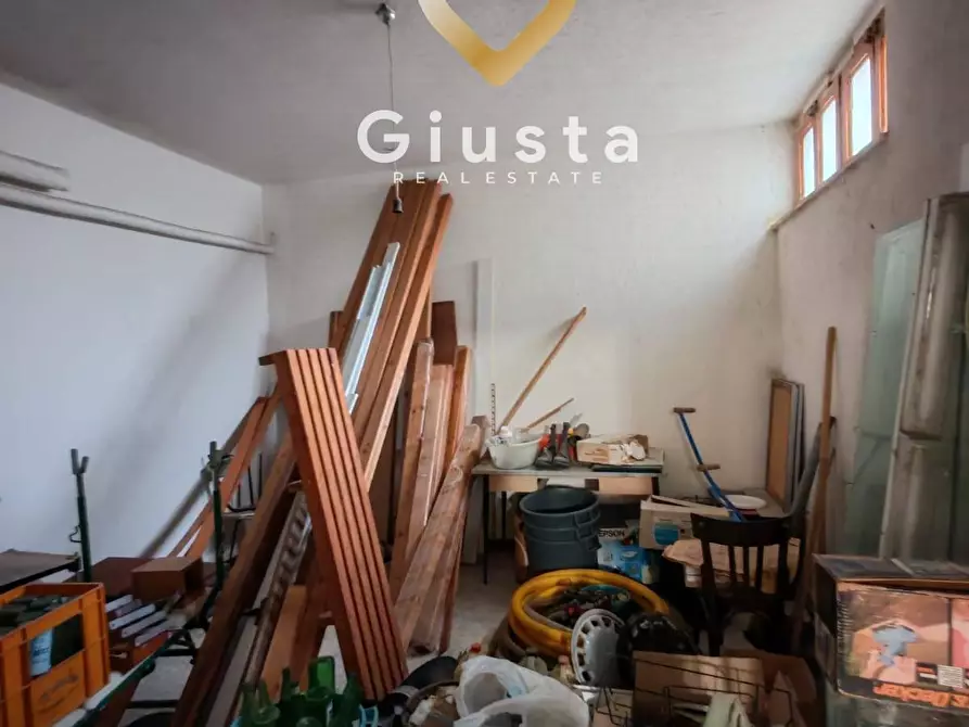 Immagine 11 di Seminterrato in vendita  in Via Materdomini 27 a Brindisi