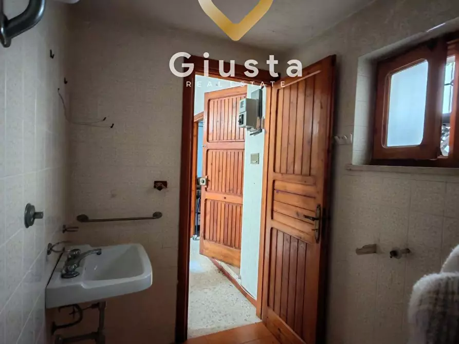 Immagine 14 di Seminterrato in vendita  in Via Materdomini 27 a Brindisi