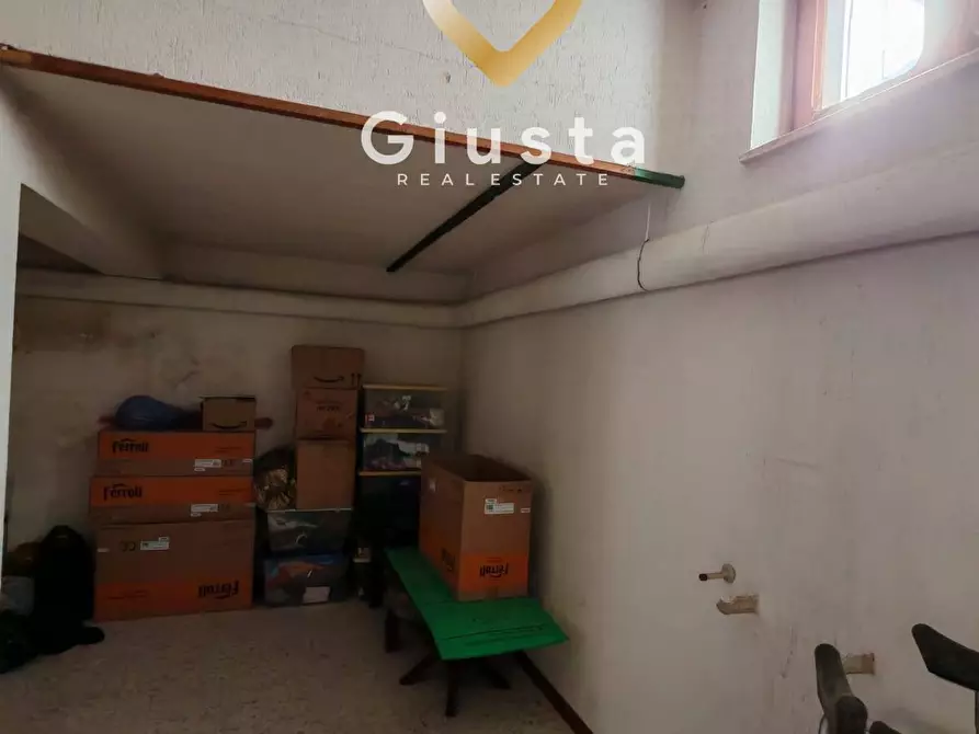 Immagine 15 di Seminterrato in vendita  in Via Materdomini 27 a Brindisi