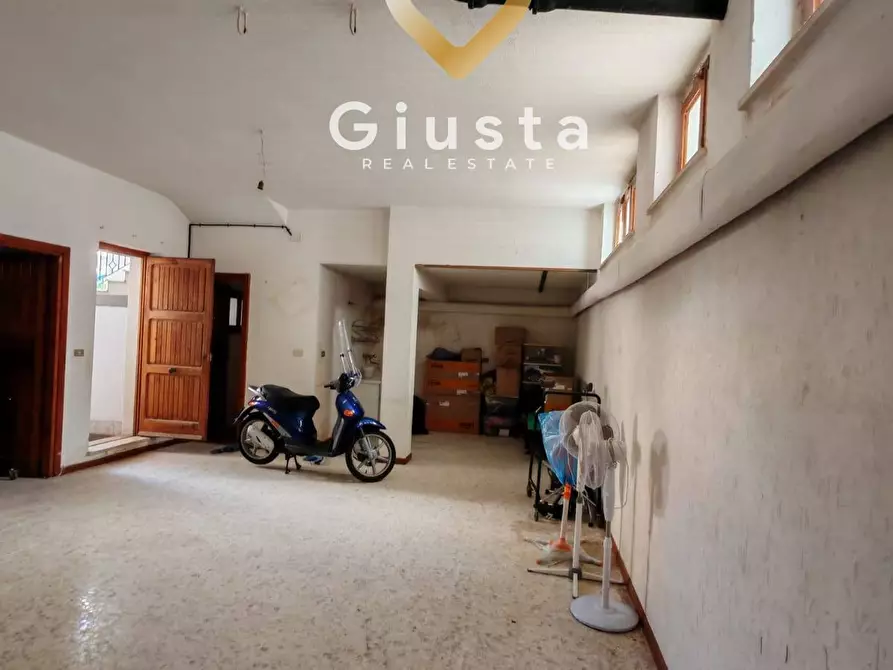 Immagine 20 di Seminterrato in vendita  in Via Materdomini 27 a Brindisi