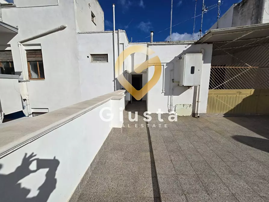 Immagine 19 di Appartamento in vendita  in via Cristoforo Colombo 107 a Brindisi