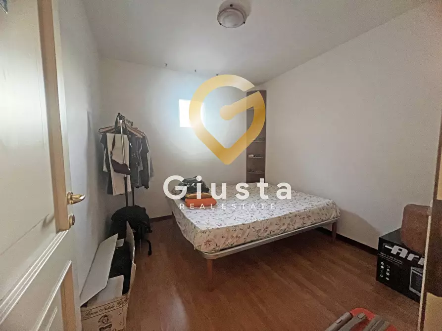 Immagine 9 di Casa semindipendente in vendita  in Vico d'afflitto 15 a Brindisi