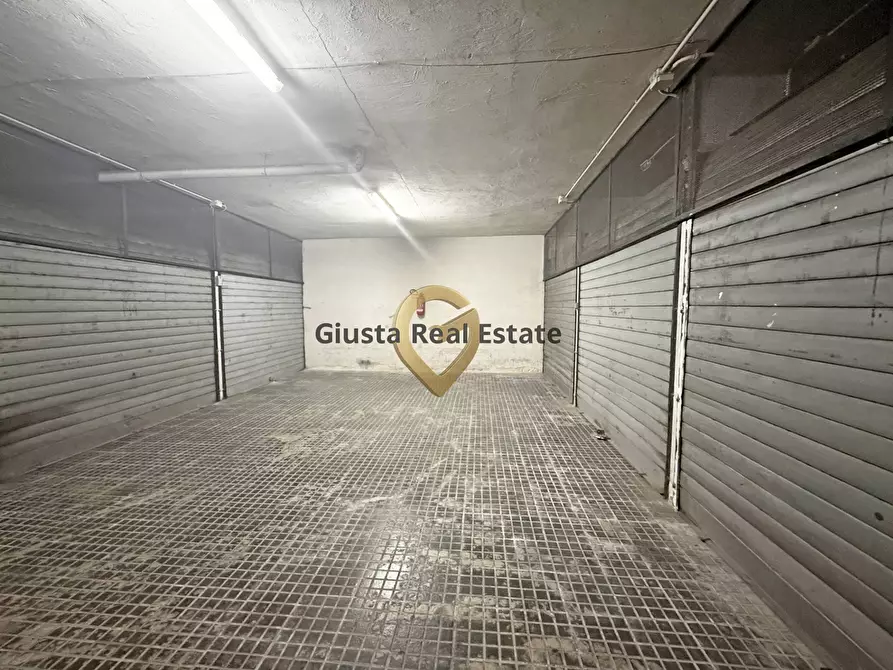 Immagine 23 di Appartamento in vendita  in Via Fratelli cervi 19 a Brindisi