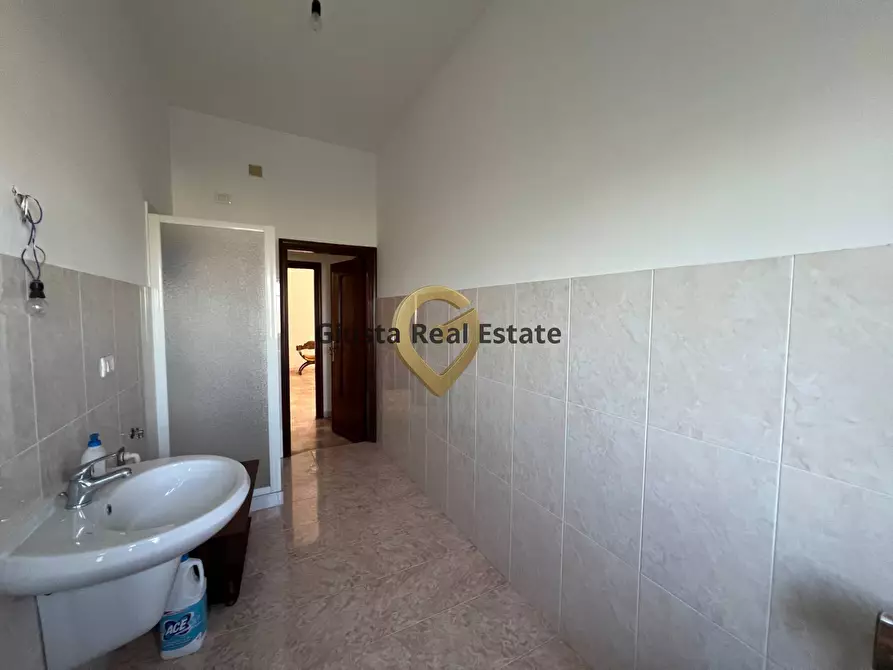 Immagine 20 di Casa semindipendente in vendita  in Via Livenza 24 a Mesagne