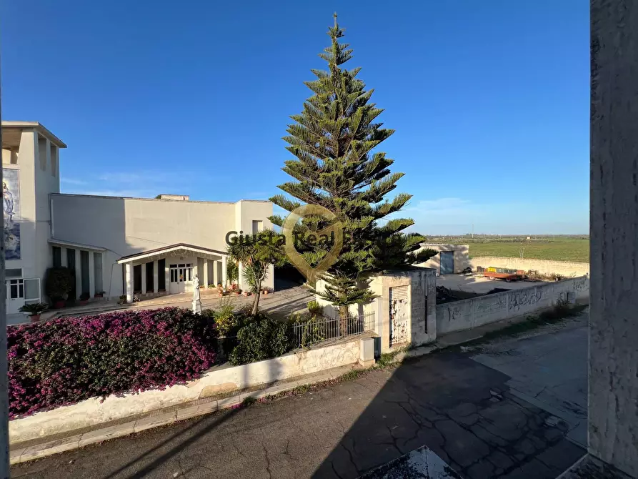 Immagine 23 di Casa semindipendente in vendita  in Via Livenza 24 a Mesagne