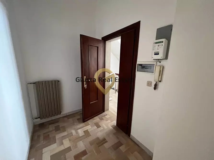 Immagine 25 di Casa semindipendente in vendita  in Via Livenza 24 a Mesagne