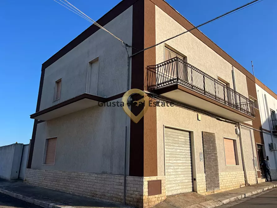 Immagine 29 di Casa semindipendente in vendita  in Via Livenza 24 a Mesagne