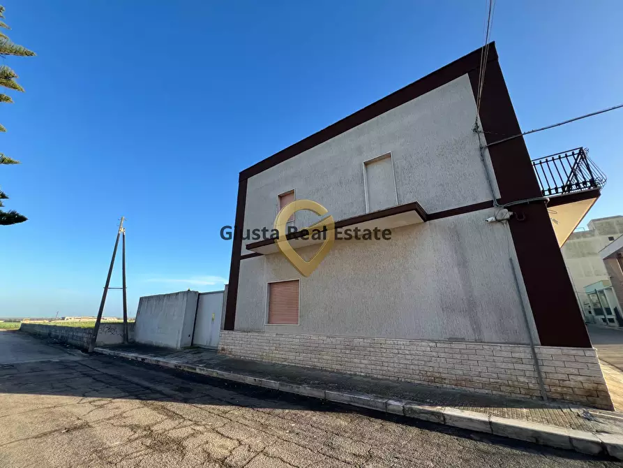 Immagine 34 di Casa semindipendente in vendita  in Via Livenza 24 a Mesagne