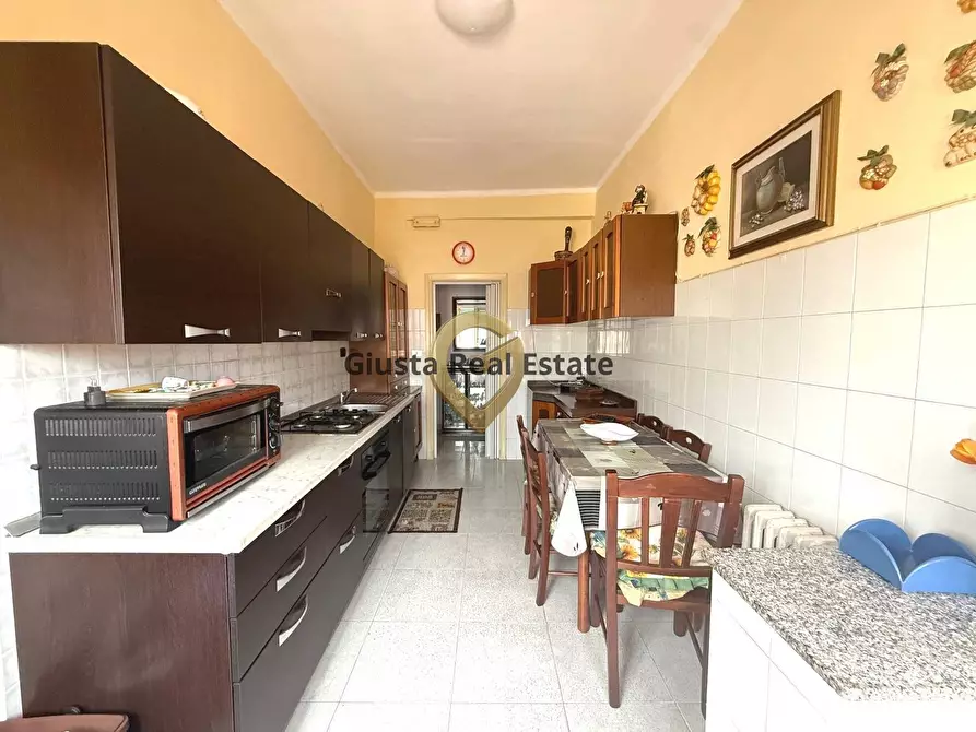 Immagine 8 di Appartamento in vendita  in Via Santa Maria Ausiliatrice 27 a Brindisi