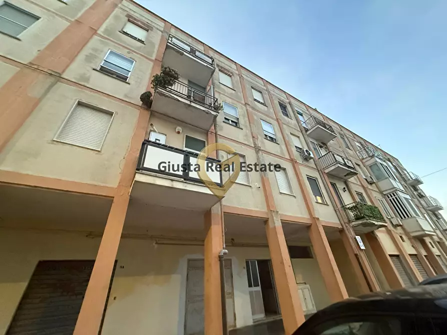 Immagine 2 di Appartamento in vendita  in Via Alfredo Panzini 11 a Brindisi