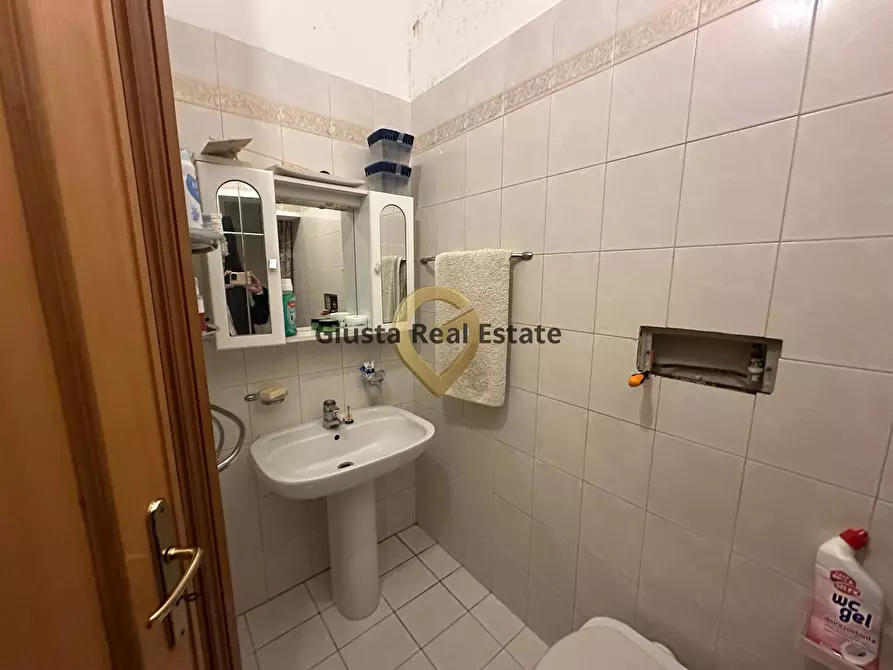 Immagine 10 di Appartamento in vendita  in Via Palestro 19 a Brindisi